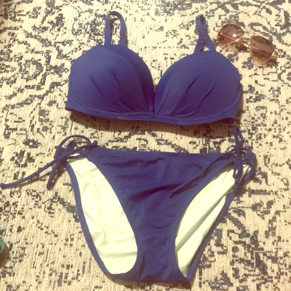 Victoria’s Secret Bikini